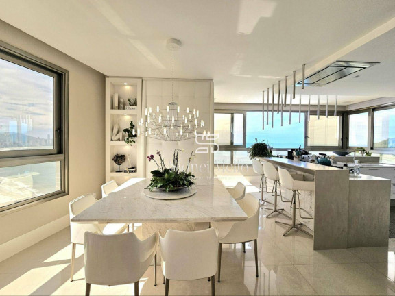 Imagem Apartamento com 4 Quartos à Venda, 210 m² em Frente Mar Sul - Balneário Camboriú