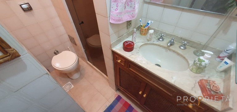Imagem Apartamento com 3 Quartos à Venda,  em Lagoa - Rio De Janeiro