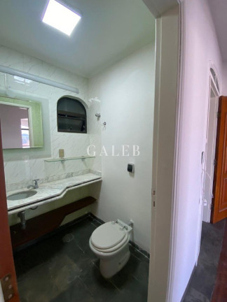 Imagem Imóvel com 4 Quartos à Venda, 227 m² em Centro - Atibaia Imagem Imóvel com 4 Quartos à Venda, 227 m² em Centro - Atibaia