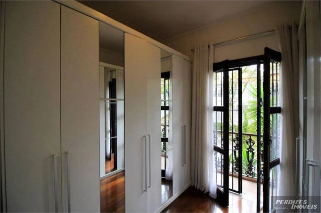 Imagem Casa com 4 Quartos à Venda, 374 m² em Perdizes - São Paulo Imagem Casa com 4 Quartos à Venda, 374 m² em Perdizes - São Paulo