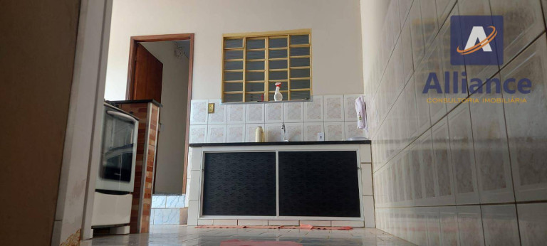 Imagem Casa com 2 Quartos à Venda, 130 m² em Santo Antônio - Louveira
