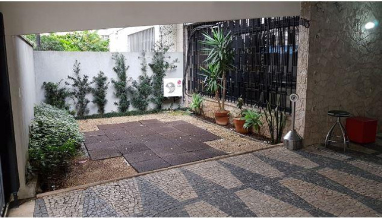 Imóvel à Venda, 300 m² em Vila Mariana - São Paulo