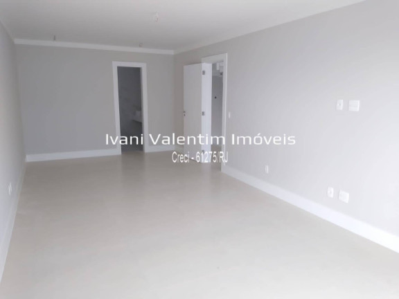 Imagem Casa de Condomínio com 5 Quartos à Venda, 340 m² em Barra Da Tijuca - Rio De Janeiro