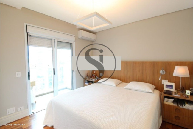 Imagem Apartamento com 3 Quartos à Venda, 201 m² em Itaim Bibi - São Paulo