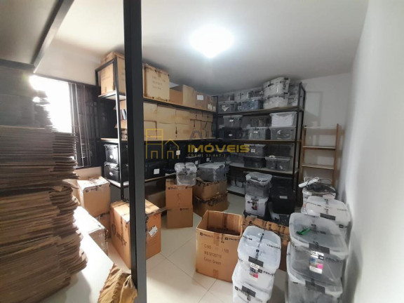 Imagem Casa com 4 Quartos à Venda, 200 m² em Umuarama - Osasco Imagem Casa com 4 Quartos à Venda, 200 m² em Umuarama - Osasco