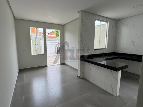 Imagem Casa com 2 Quartos à Venda, 125 m² em Montes Claros Imagem Casa com 2 Quartos à Venda, 125 m² em Montes Claros