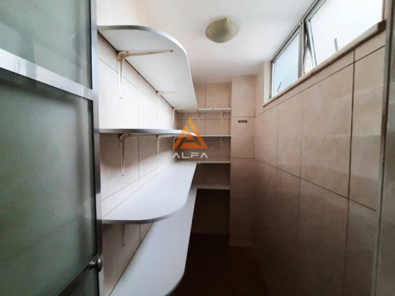 Imagem Apartamento com 3 Quartos à Venda, 130 m² Imagem Apartamento com 3 Quartos à Venda, 130 m²