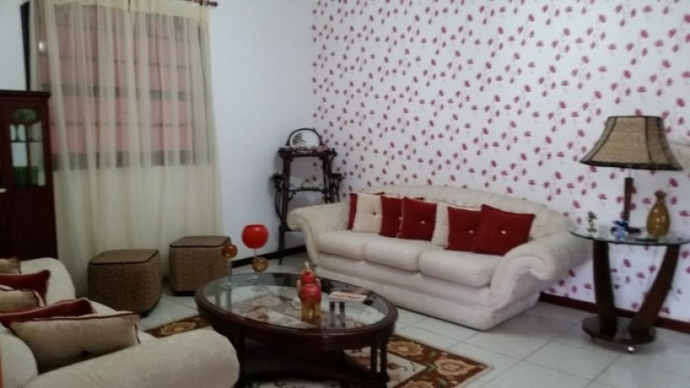 Imagem Casa com 3 Quartos à Venda, 525 m² em Maria Paula - Niterói Imagem Casa com 3 Quartos à Venda, 525 m² em Maria Paula - Niterói