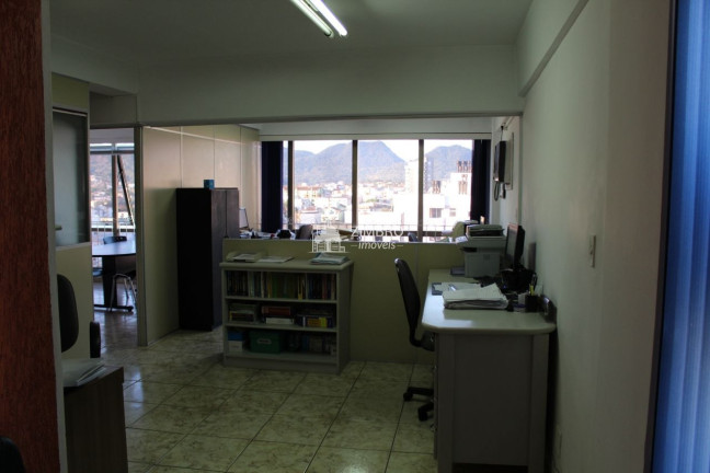 Imagem Sala Comercial à Venda, 58 m² em Centro - Santa Maria Imagem Sala Comercial à Venda, 58 m² em Centro - Santa Maria