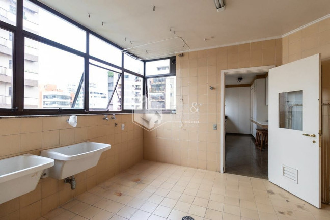 Imagem Apartamento com 3 Quartos à Venda, 325 m² em Moema - São Paulo Imagem Apartamento com 3 Quartos à Venda, 325 m² em Moema - São Paulo