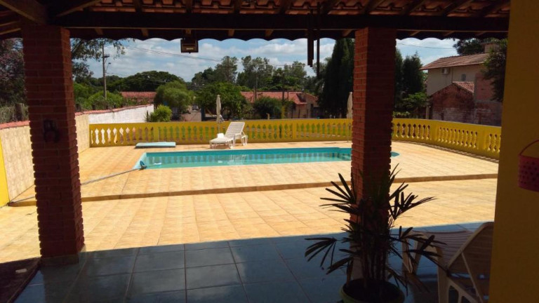 Imagem Imóvel com 4 Quartos à Venda, 300 m² em Aleluia - Cesário Lange Imagem Imóvel com 4 Quartos à Venda, 300 m² em Aleluia - Cesário Lange