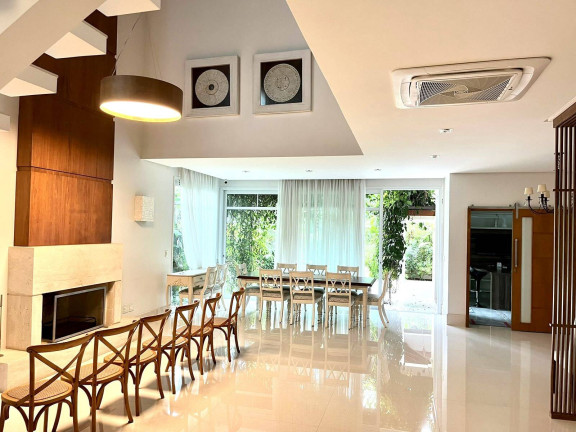 Imagem Casa com 4 Quartos à Venda, 440 m² em Alphaville - Santana De Parnaíba
