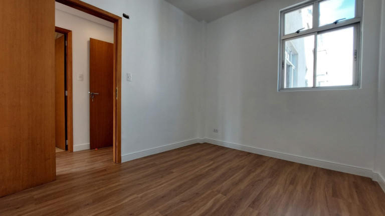 Imagem Apartamento com 2 Quartos à Venda, 76 m² em Centro - Curitiba Imagem Apartamento com 2 Quartos à Venda, 76 m² em Centro - Curitiba