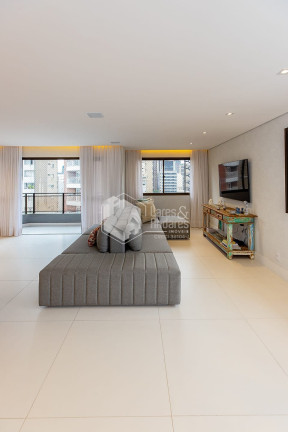 Imagem Apartamento com 4 Quartos à Venda, 197 m² em Jardim Europa - São Paulo