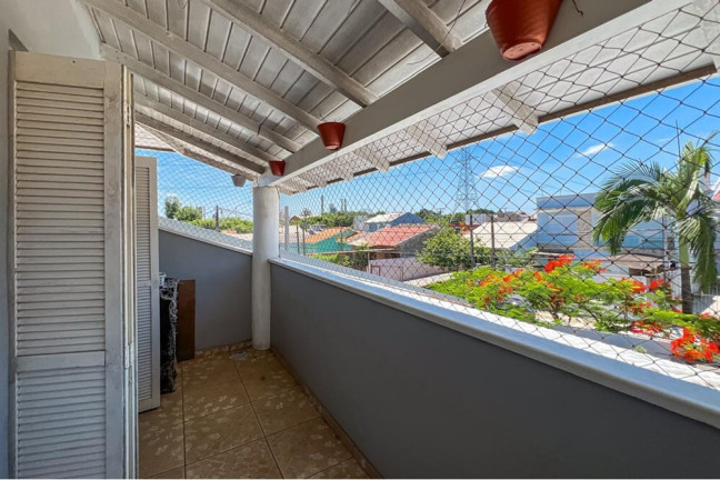 Imagem Casa com 3 Quartos à Venda, 168 m² em São José - Canoas Imagem Casa com 3 Quartos à Venda, 168 m² em São José - Canoas