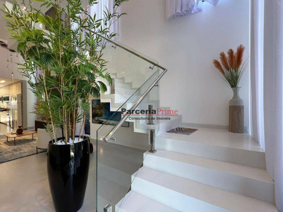 Imagem Casa com 6 Quartos à Venda, 380 m² em Riviera Módulo 16 - Bertioga Imagem Casa com 6 Quartos à Venda, 380 m² em Riviera Módulo 16 - Bertioga