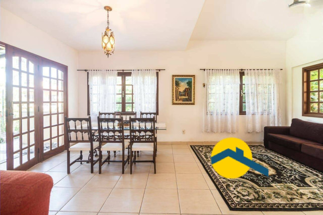 Imagem Casa de Condomínio com 5 Quartos à Venda, 382 m² em Sapê - Niterói Imagem Casa de Condomínio com 5 Quartos à Venda, 382 m² em Sapê - Niterói