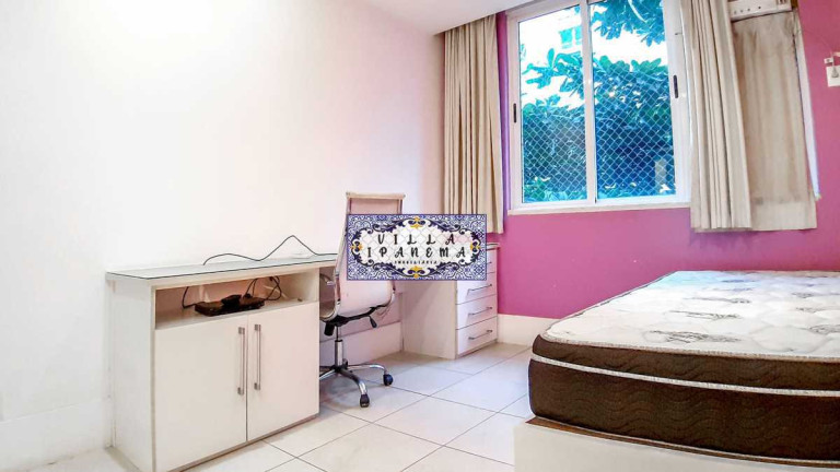 Imagem Apartamento com 4 Quartos à Venda, 220 m² em Copacabana - Rio De Janeiro
