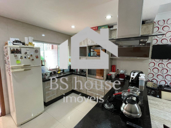 Imagem Sobrado com 3 Quartos à Venda, 250 m² em Vila Assunção - Santo André