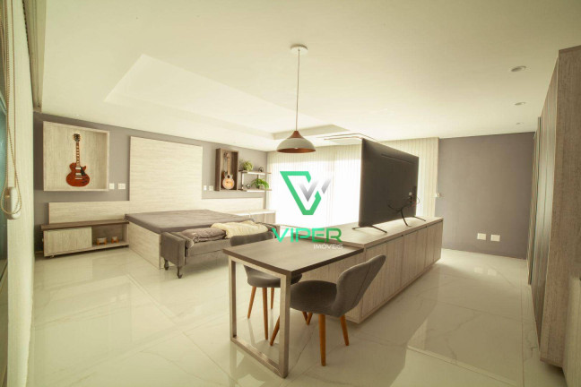 Imagem Sobrado com 4 Quartos à Venda, 615 m² em Campo Comprido - Curitiba Imagem Sobrado com 4 Quartos à Venda, 615 m² em Campo Comprido - Curitiba