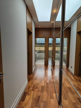 Imagem Casa com 4 Quartos à Venda, 703 m² em Alphaville Residencial Um - Barueri Imagem Casa com 4 Quartos à Venda, 703 m² em Alphaville Residencial Um - Barueri