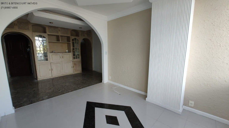 Imagem Imóvel com 3 Quartos à Venda, 80 m² em Imbuí - Salvador