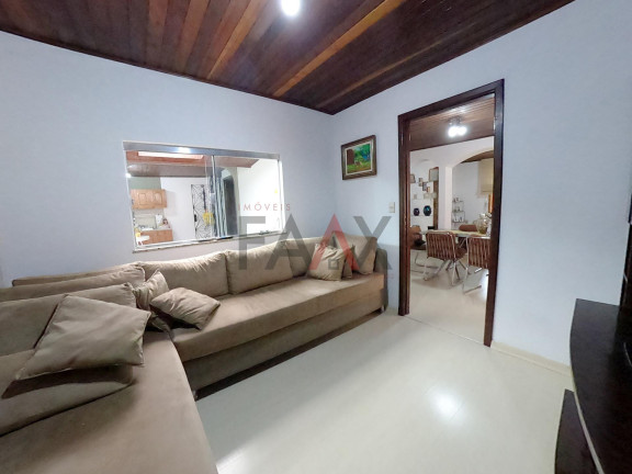 Imagem Casa com 3 Quartos à Venda, 146 m² em Santa Cruz - Guarapuava Imagem Casa com 3 Quartos à Venda, 146 m² em Santa Cruz - Guarapuava