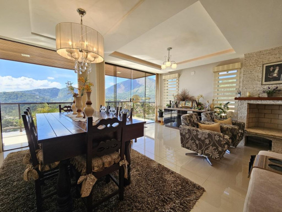 Imagem Casa com 3 Quartos à Venda, 265 m² em Várzea - Teresópolis Imagem Casa com 3 Quartos à Venda, 265 m² em Várzea - Teresópolis