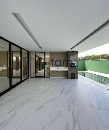 Imagem Casa com 5 Quartos à Venda, 460 m² em Cidade Alpha - Eusébio Imagem Casa com 5 Quartos à Venda, 460 m² em Cidade Alpha - Eusébio