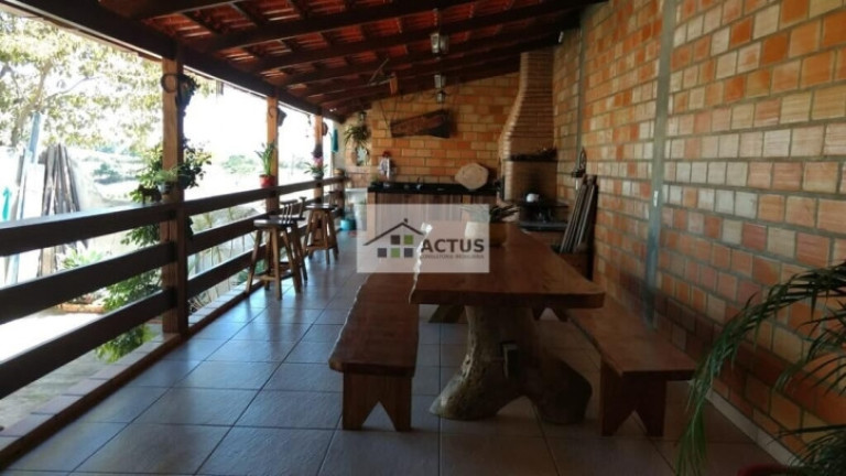 Imagem Casa com 2 Quartos à Venda, 300 m² em Santo Antônio - Sarzedo