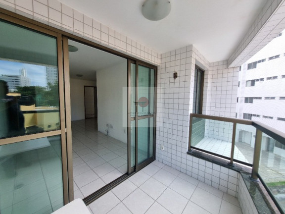 Apartamento com 3 Quartos para Alugar, 66 m² em Boa Viagem - Recife