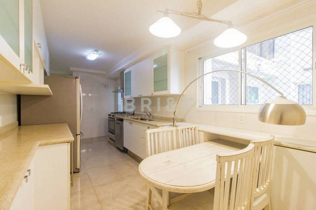 Imagem Apartamento com 4 Quartos à Venda, 235 m² em Vila Nova Conceição - São Paulo Imagem Apartamento com 4 Quartos à Venda, 235 m² em Vila Nova Conceição - São Paulo