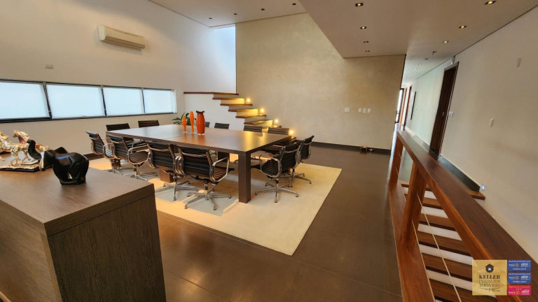 Imagem Casa com 6 Quartos à Venda, 760 m² em Maracanã - Foz Do Iguaçu Imagem Casa com 6 Quartos à Venda, 760 m² em Maracanã - Foz Do Iguaçu
