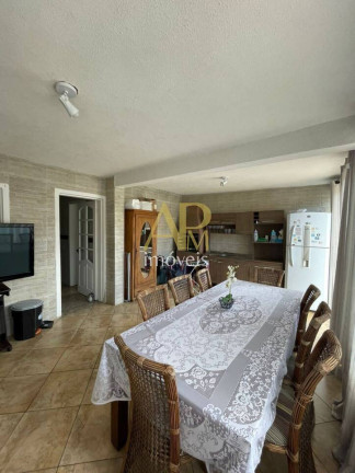 Imagem Casa com 3 Quartos à Venda, 130 m² em Pedra Branca - Palhoça Imagem Casa com 3 Quartos à Venda, 130 m² em Pedra Branca - Palhoça