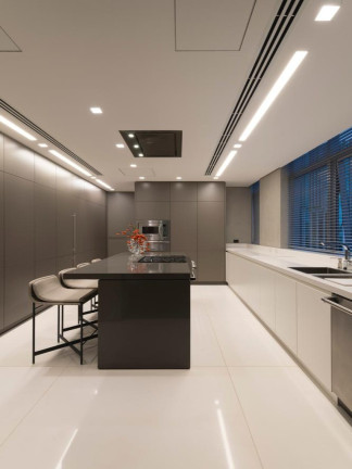 Imagem Apartamento com 4 Quartos à Venda, 556 m² em Itaim Bibi - São Paulo Imagem Apartamento com 4 Quartos à Venda, 556 m² em Itaim Bibi - São Paulo