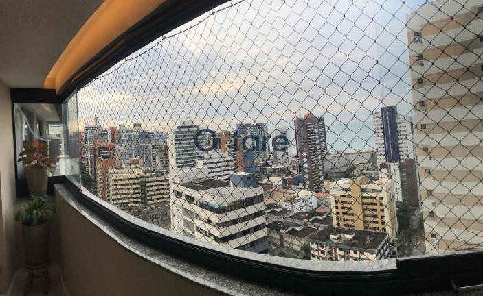Apartamento com 2 Quartos à Venda,  em Meireles - Fortaleza