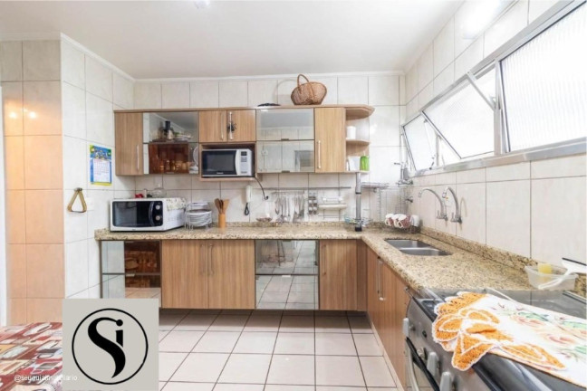 Imagem Apartamento com 3 Quartos à Venda, 180 m² em Pinheiros - São Paulo Imagem Apartamento com 3 Quartos à Venda, 180 m² em Pinheiros - São Paulo