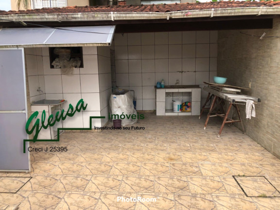 Imagem Casa com 2 Quartos à Venda, 195 m² em Florida / Vila Mirim - Mongaguá Imagem Casa com 2 Quartos à Venda, 195 m² em Florida / Vila Mirim - Mongaguá