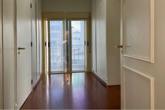 Imagem Imóvel com 4 Quartos à Venda, em Higienópolis - São Paulo Imagem Imóvel com 4 Quartos à Venda, em Higienópolis - São Paulo