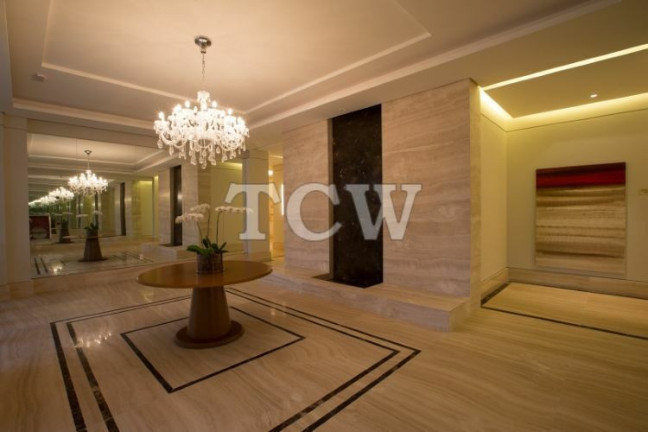 Imagem Apartamento com 4 Quartos à Venda, 250 m² em Aclimação - São Paulo