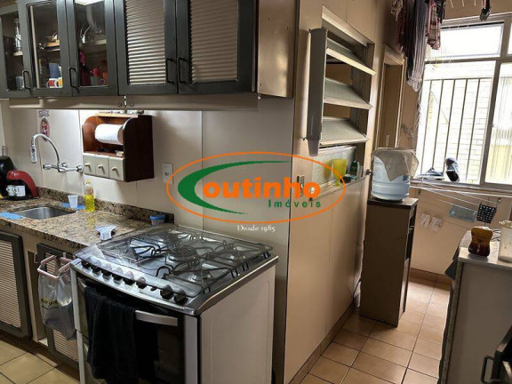 Imagem Apartamento com 4 Quartos à Venda, 138 m² em Maracanã - Rio De Janeiro Imagem Apartamento com 4 Quartos à Venda, 138 m² em Maracanã - Rio De Janeiro