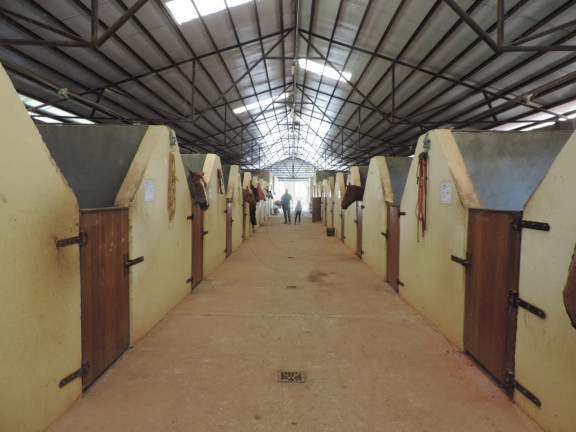 Imagem Fazenda à Venda, 800 m² em Parateí Do Meio - Jacareí