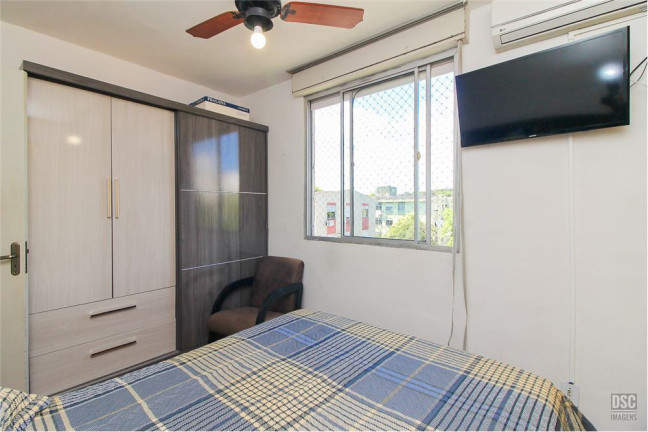 Imagem Imóvel com 3 Quartos à Venda, em Vila Nova - Porto Alegre Imagem Imóvel com 3 Quartos à Venda, em Vila Nova - Porto Alegre