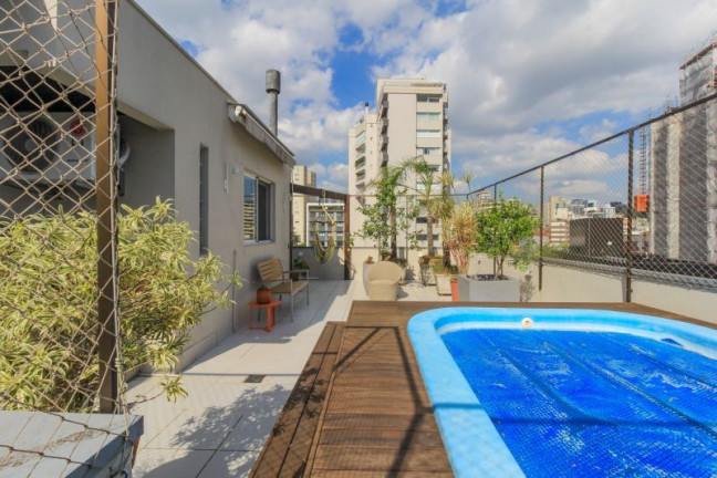 Imagem Imóvel com 3 Quartos à Venda, 200 m² em Auxiliadora - Porto Alegre Imagem Imóvel com 3 Quartos à Venda, 200 m² em Auxiliadora - Porto Alegre