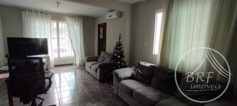 Imagem Casa com 3 Quartos à Venda, 156 m² em Serraria - São José Imagem Casa com 3 Quartos à Venda, 156 m² em Serraria - São José