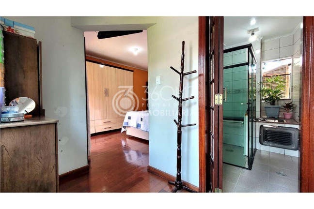 Imagem Casa com 5 Quartos à Venda, 250 m² em Parque Jaçatuba - Santo André Imagem Casa com 5 Quartos à Venda, 250 m² em Parque Jaçatuba - Santo André