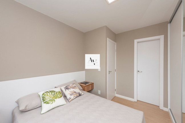 Imagem Apartamento com 3 Quartos à Venda, 65 m² em Petrópolis - Porto Alegre Imagem Apartamento com 3 Quartos à Venda, 65 m² em Petrópolis - Porto Alegre
