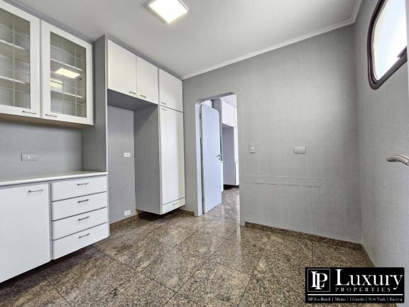 Imagem Cobertura com 4 Quartos à Venda, 331 m² em Vila Uberabinha - São Paulo