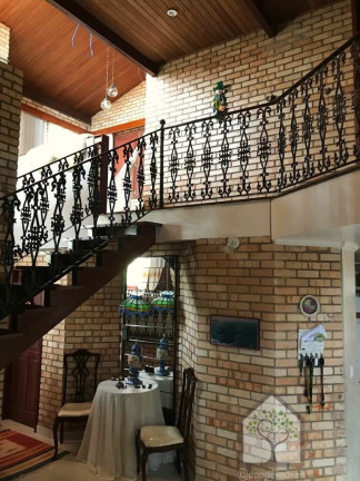 Imagem Casa com 4 Quartos à Venda, 255 m² em Pantanal - Florianópolis Imagem Casa com 4 Quartos à Venda, 255 m² em Pantanal - Florianópolis