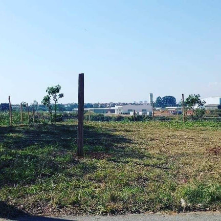 Terreno à Venda, 300 m² em Jardim Santa Tereza - Taubaté